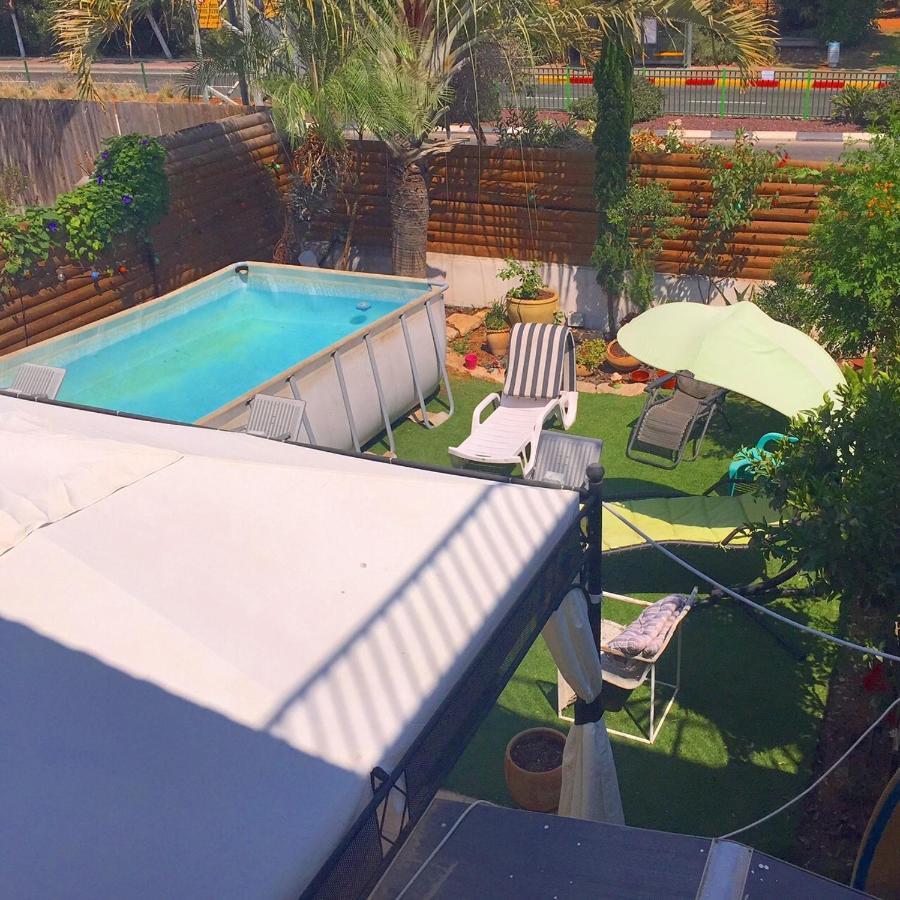 Apartmán Charming Unit With Pool And Great Amenities Rišon le-Cijon Exteriér fotografie